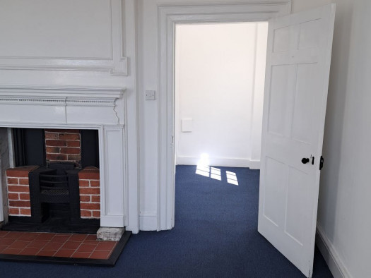 mh.03 additional office